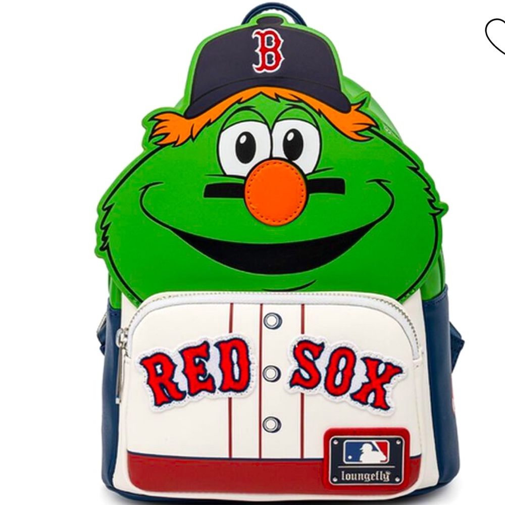 ❤️👹⚾️Loungefly MLB Boston Red Sox Green Monster⚾️👹❤️(have matching wallet)
